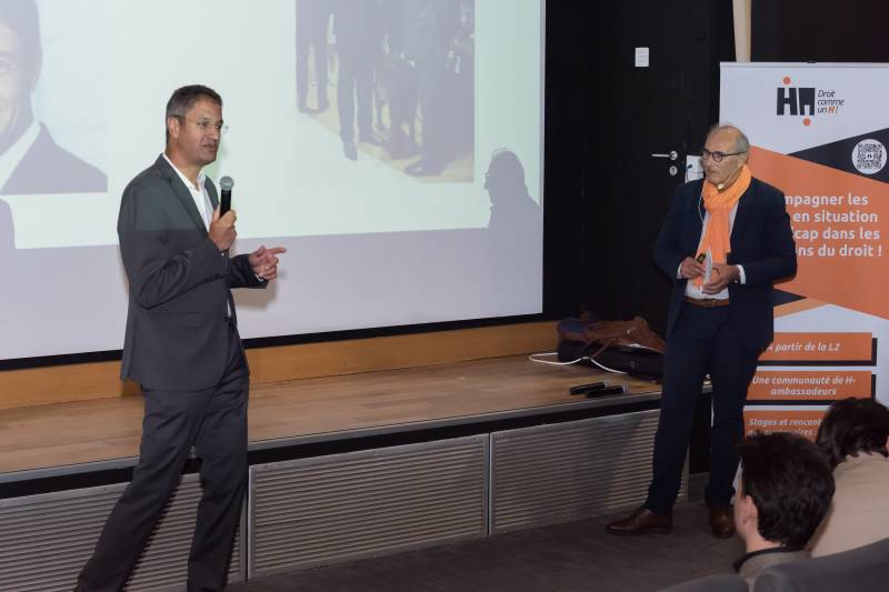 Cérémonie Droit comme un H ! avec Dicma à Paris