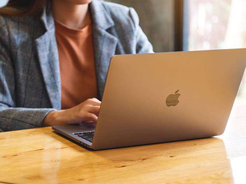 Quel est le prix Dragon Medical One pour Mac OS ?