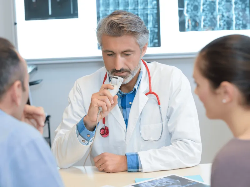 SpeechMike, le micro qualifié pour la reconnaissance vocale adaptée pour les médecins