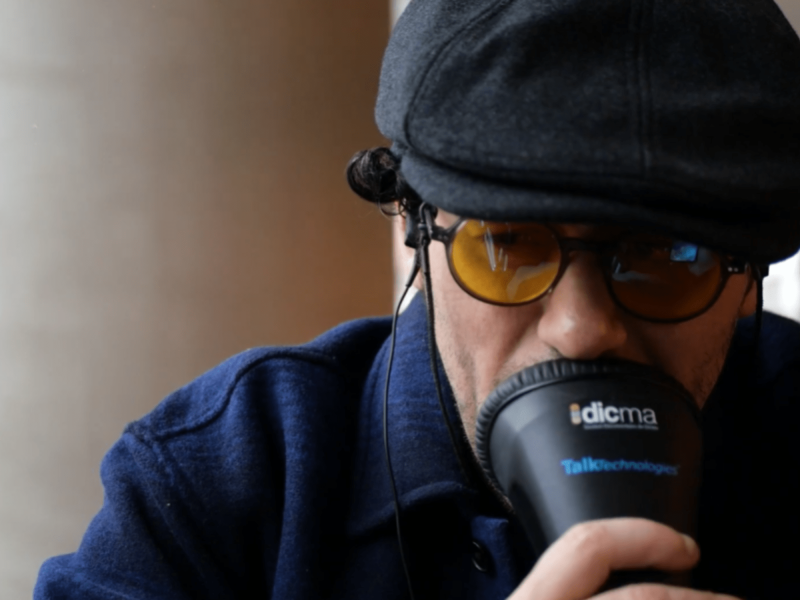 Utilisation du micro Silence de Dicma par Zoubeir Haffez